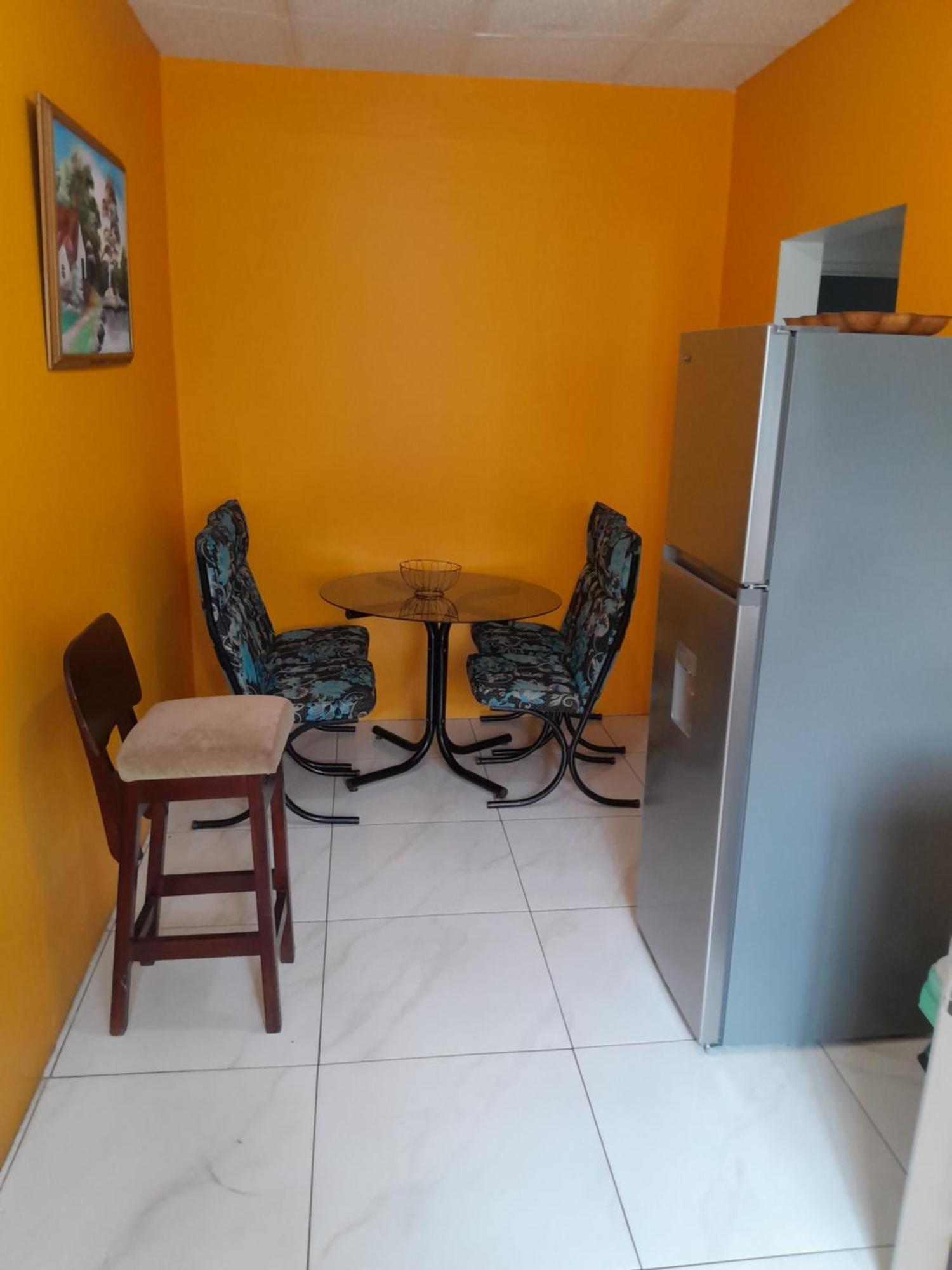 Granann'S Place Kingston Luaran gambar